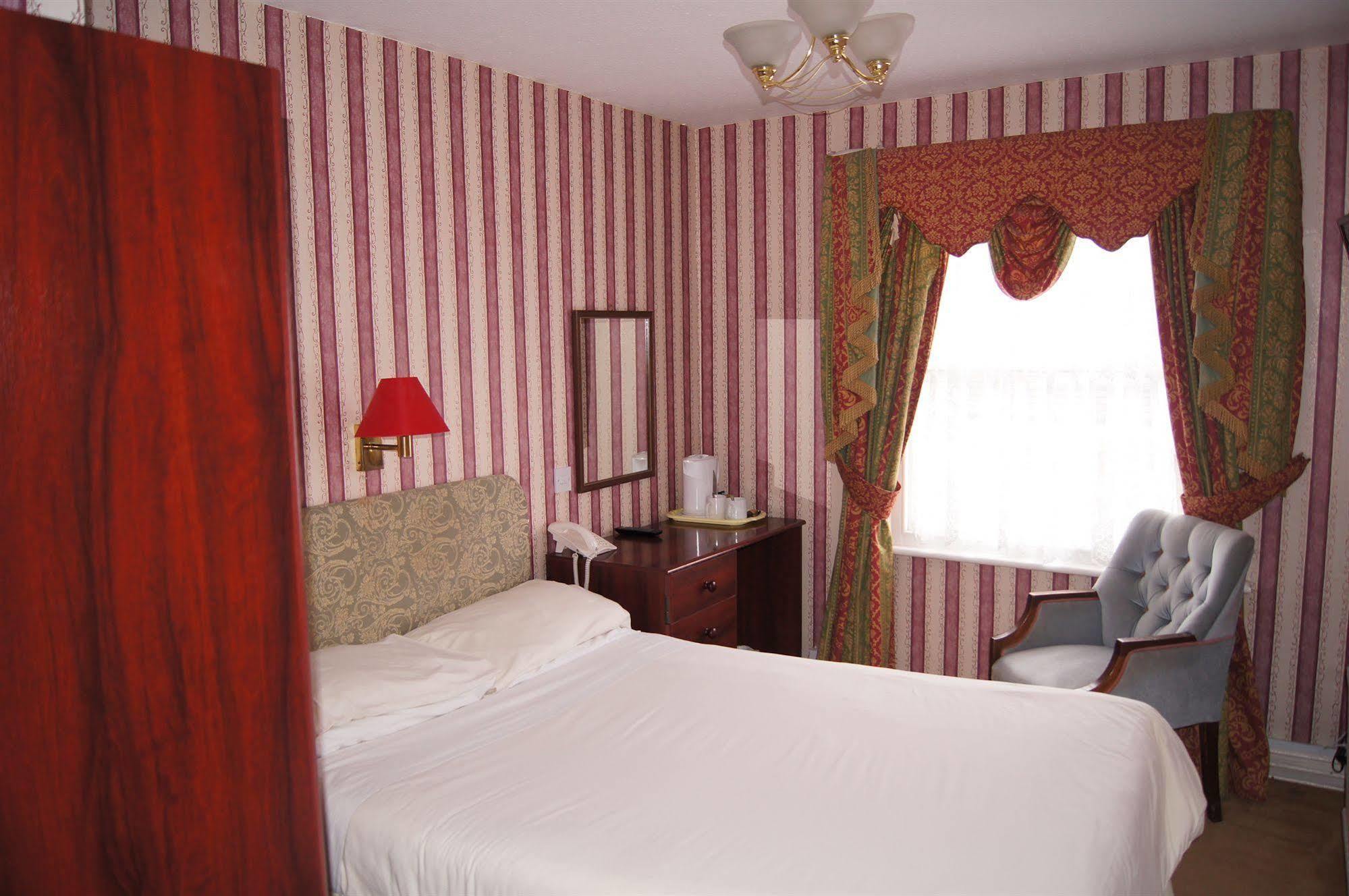 Castle Hotel Тамворт Екстер'єр фото